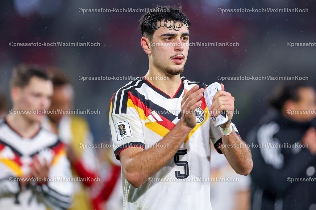 DFB14112501144 | 14.11.2025, Fußball, Länderspiel, WM-Qualifikation Europa, Deutschland - Luxemburg, Stade de Luxembourg (Croix de Gasperich, Luxemburg), 9. Spieltag, Saison 2025 2026: Aleksandar Pavlovic (GER #05)  Regulations prohibit any use of photographs as image sequences and or quasi-video.