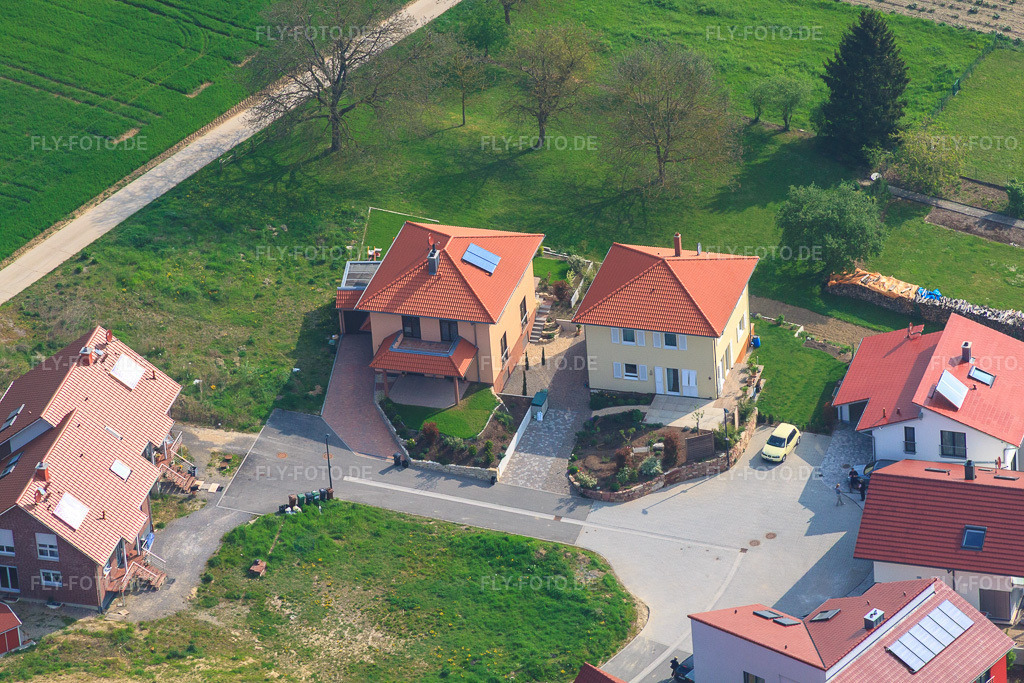 Luftbild: Am Höhenweg in Kandel im Bundesland Rheinland-Pfalz in Deutschland. Foto: IMG_26266.jpg vom 27.04.2010 durch Werner Riehm/FLY-FOTO.de