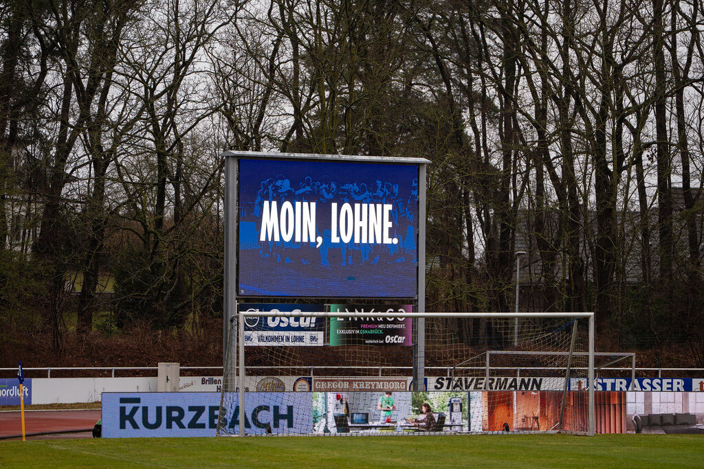 Fußball I Herren I Saison 2025-2026 I Regionalliga Nord I 23. Spieltag I TuS Blau-Weiß Lohne - SC Weiche Flensburg 08 I 0003 | jns.sportfotos - Realisiert mit Pictrs.com