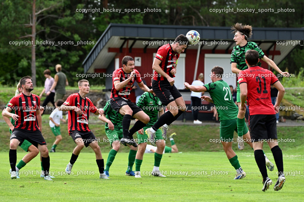 ATUS Nötsch vs. SC Landskron | Tor ATUS Nötsch, #7 Harald Ottowitz ATUS Nötsch, #5 Andreas Kröll ATUS Nötsch, #9 Raphael Nageler ATUS Nötsch, #21 Nicolas Janschitz ATUS Nötsch, #21 Fabio Gödel SC Landskron, #20 Luca Schuppe SC Landskron, #31 Jernej Schwarzmann ATUS Nötsch, ATUS Nötsch vs. SC Landskron, ATUS Nötsch vs. SC Landskron am 26.07.2025 in Nötsch (Dobratsch Arena), Austria, (Photo by Bernd Stefan)