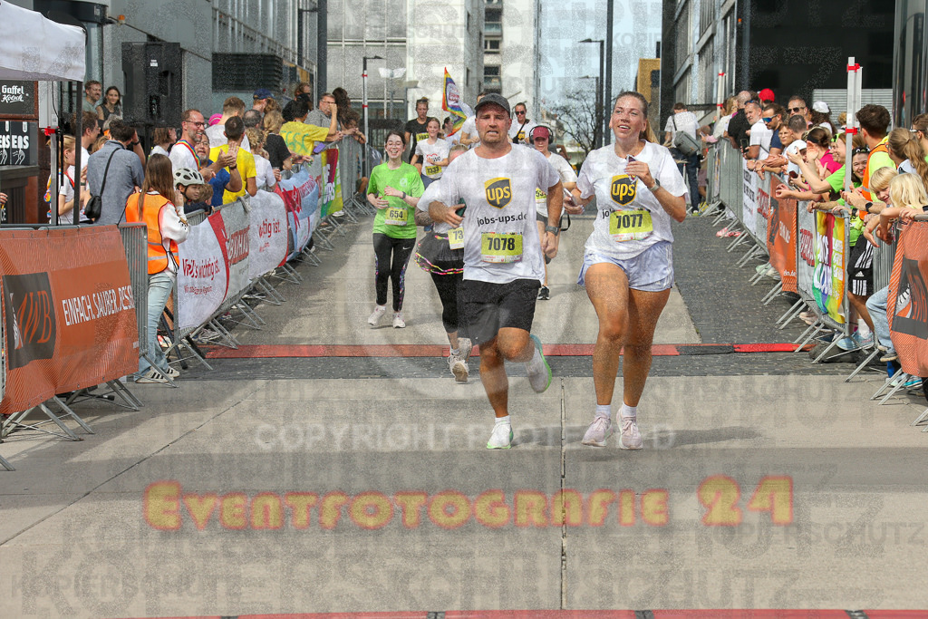 250920_1336_EX1_5737 | Sportfotografie im Rhein-Sieg Kreis, Köln, Bonn, NRW, Rheinland Pfalz, Hessen, etc. Unser Tätigkeitsfeld umfasst den Laufsport vom Volkslauf über den Marathon, Duathlon, Triathon bis zum Ultralauf wie Kölnpfad Ultra oder Schindertrail.