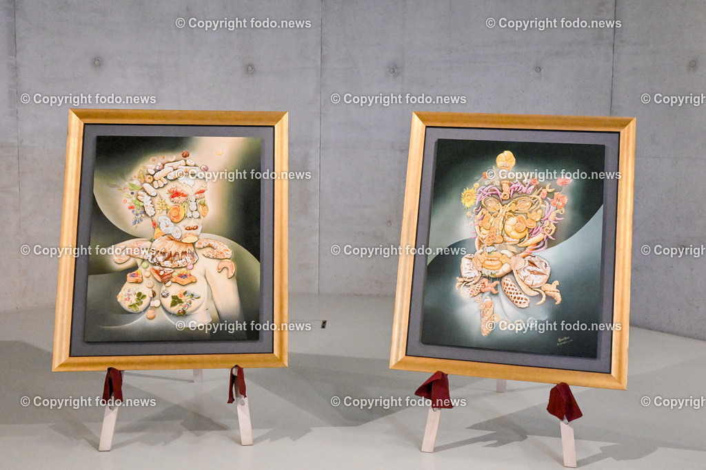 Asten_ Paneum_ Enthuellung Kunstwerke_ 26.09.2023-12 | 26.09.2023, Asten, AUT, Enthuellung Kunstwerke, Bread-Head und Sweet-Head im Bild Kunstwerke Sweet Head und Bread Head




