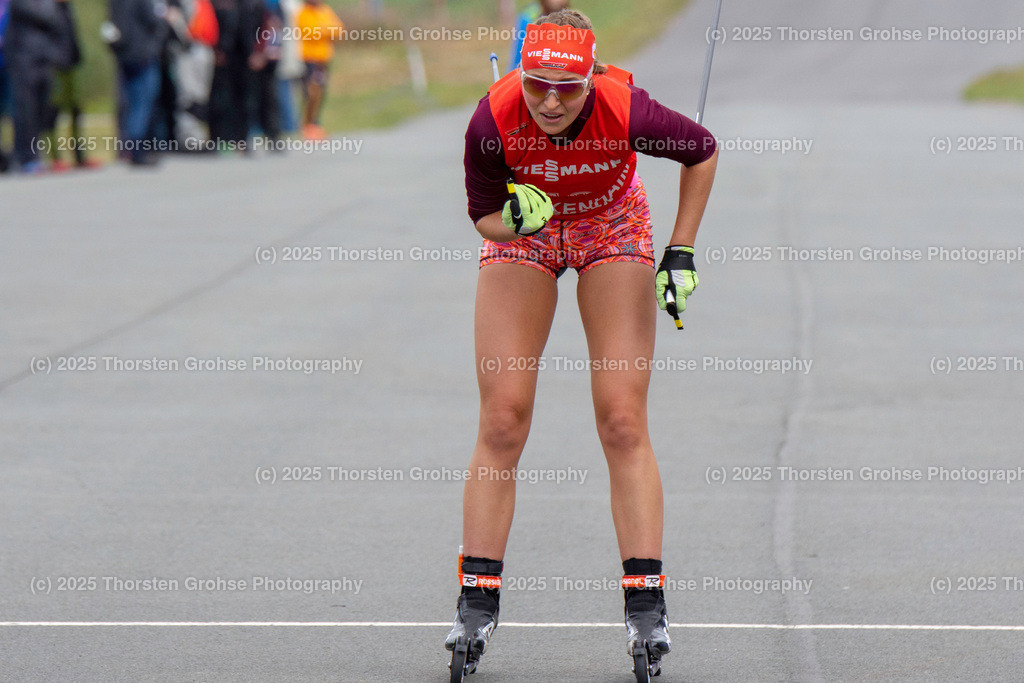 Deutsche Meisterschaften Biathlon | Deutsche Meisterschaften Biathlon, Speziallanglauf Frauen am 14.09.2018 in der DKB SKI ARENA in Oberhof, (Deutschland)

Bild: Kummer Luise vom SV Frankenhain / BwO - Realisiert mit Pictrs.com