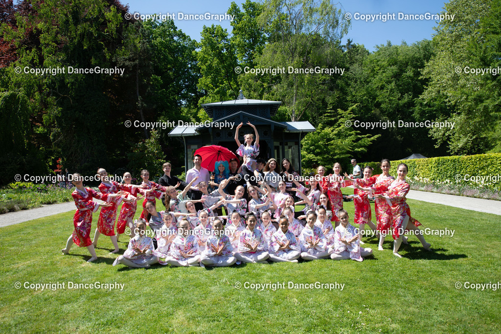 GPHY3835 | DanceGraphy - Realisiert mit Pictrs.com