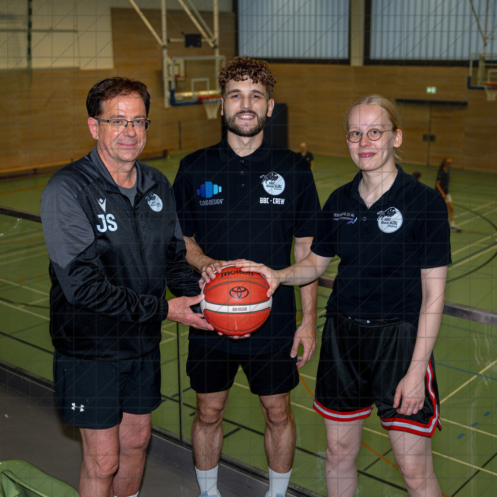 2. DBBL Nord 25/26 | Saisonvorbereitung des BBC Osnabrück | //  Osnabrück /  / 26.06.25: 2. DBBL Nord 25/26 | Saisonvorbereitung des BBC Osnabrück //   CREDIT:www.bullenfotos.de, Martin König, Hörner Weg 40, D-49078 Osnabrück, +4917663732967 // Nutzung und Weitergabe nur zu den vereinbarten Zwecken. Presseanfragen an Ersteller. Alle Rechte beim Ersteller. Honorierung nach MFM. - Realisiert mit Pictrs.com