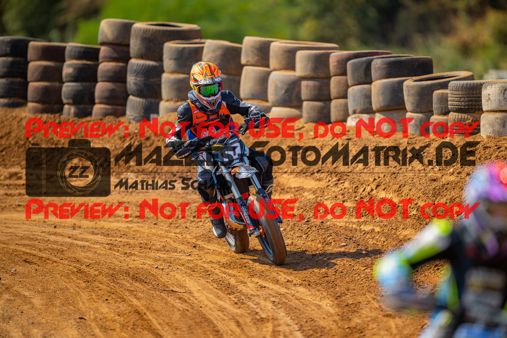 MaZZes-Fotomatrix-20260815-605164 | ROOKIES