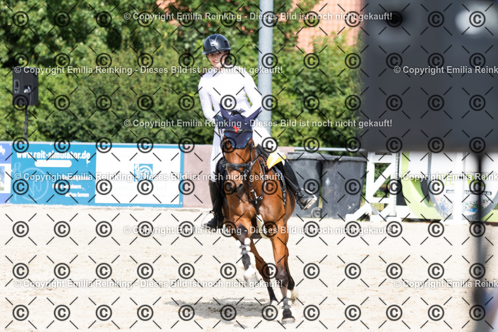 CL5A4474 | Emilia Reinking Fotografie - Realisiert mit Pictrs.com