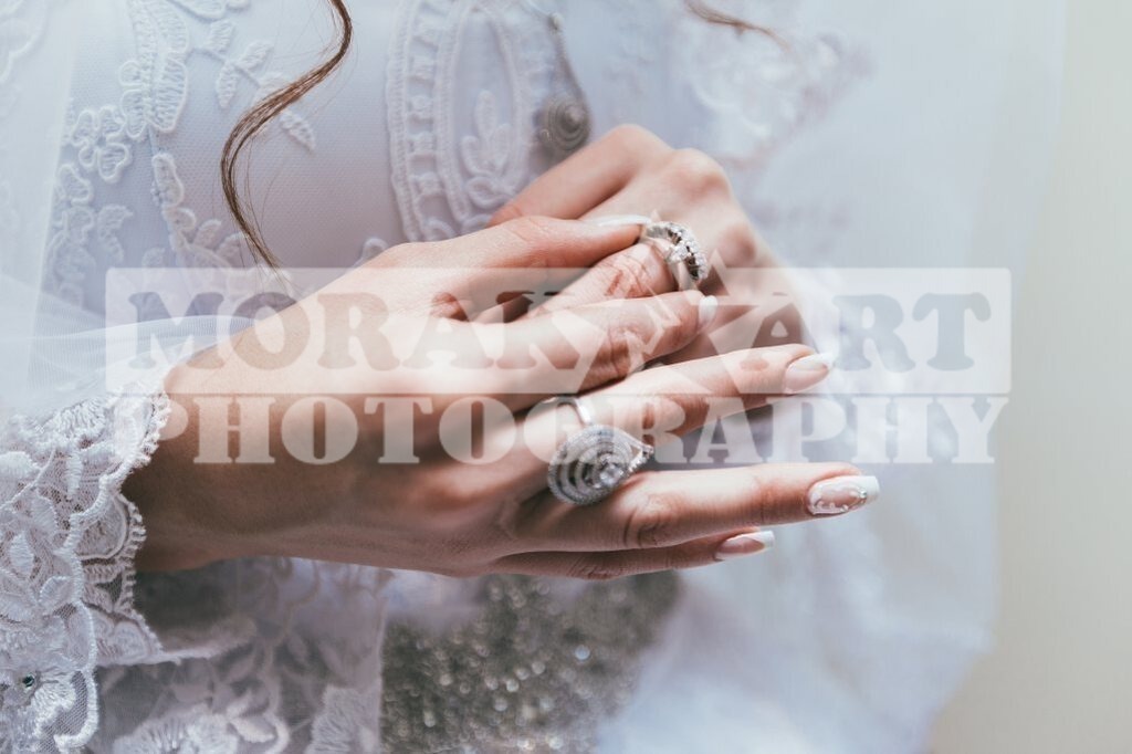 3-04-1025-683 | morakartphoto