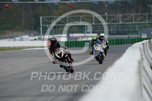 2022_09_13_PBK_26497 | Sportfotografie; SlowMotion; Video; Rennstrecke; Hafeneger; Speer; Racing; RSE; BMW; CBO; Trackday; Motorsportarena; Hockenheimring; Brno; Most; Barcelona; Valencia