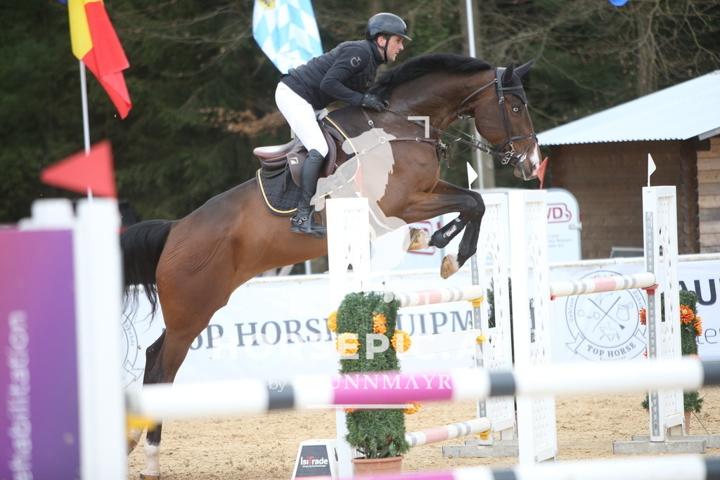 AS8V7531 | Willkommen bei Brunnmayr - Design & Fotografie – Ihrem Spezialisten für Reitturniere und Pferdeveranstaltungen in Oberösterreich, Salzburg und Bayern! Seit über 17 Jahren sind wir leidenschaftlich dabei.