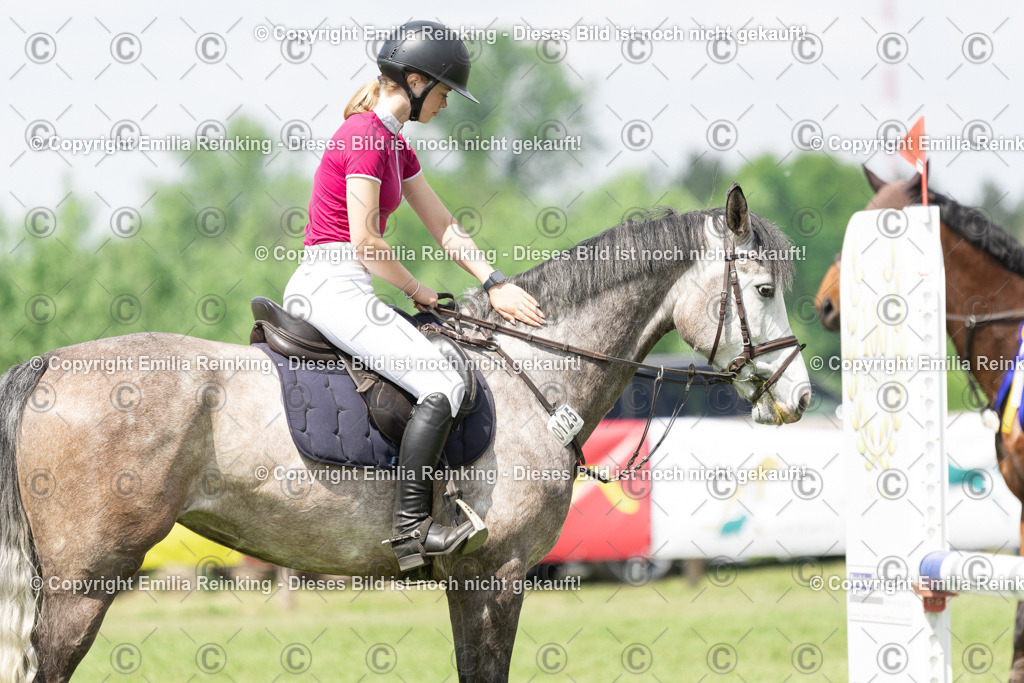 CL5A3610 | Emilia Reinking Fotografie - Realisiert mit Pictrs.com