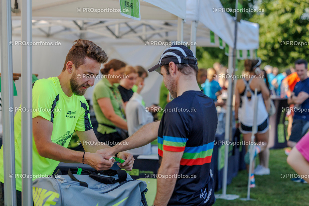Sparda-Bank Nachtlauf Bonn; Bonn, 18.06.2025 | Impressionen vom Sparda-Bank Nachtlauf Bonn am 18.06.2025 in Bonn (Nordrhein-Westfalen). 