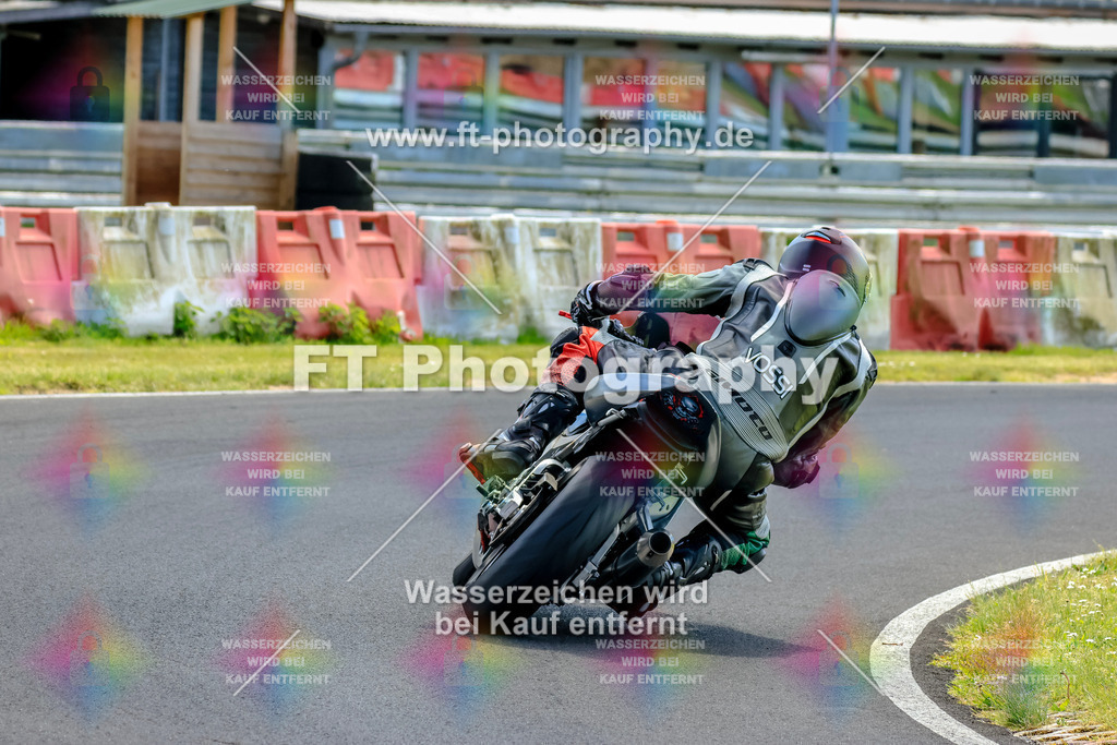 _OTO2415 | Hier findet Ihr Bilder von Touristenfahrten auf der Nürburgring Nordschleife oder von anderen Veranstaltungen die ich besucht habe. Viel Spass beim Durch Schauen 