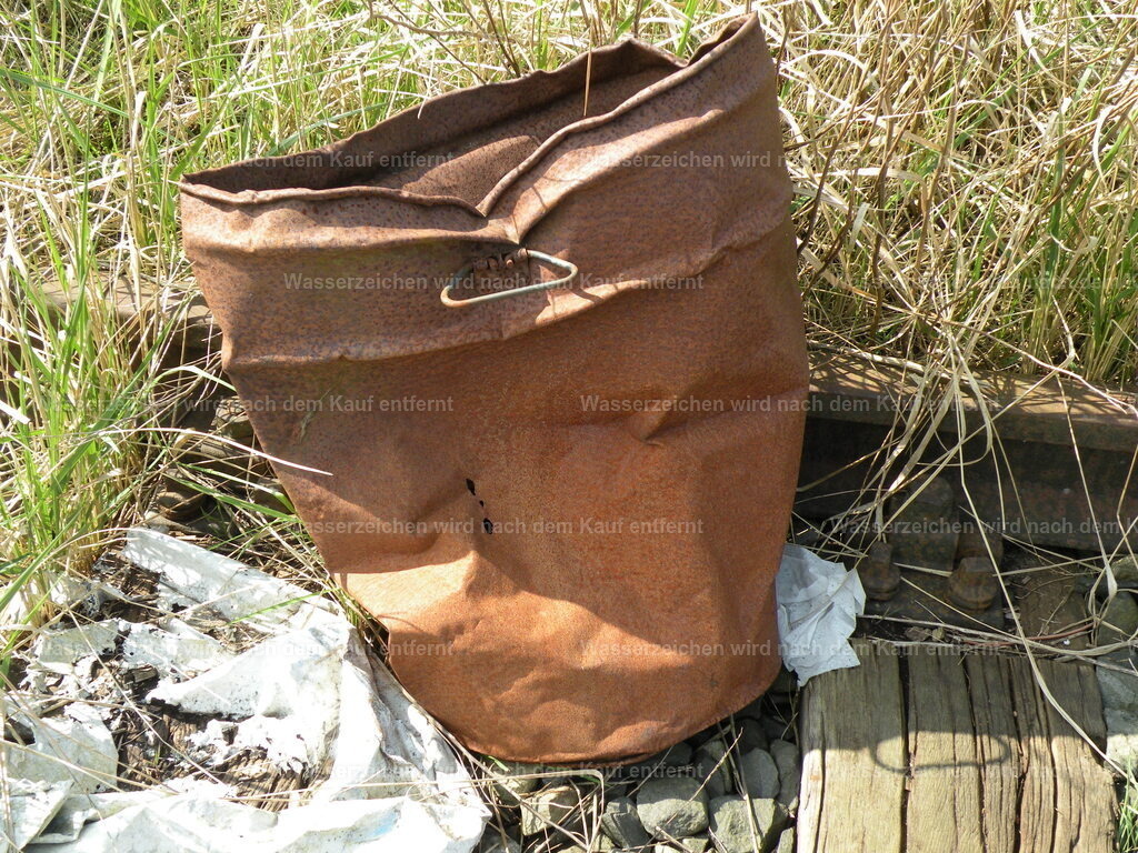 DSCN0598 | Entdecken Sie die faszinierende Welt von Norbert Michels: Surreale Kunstwerke, hochwertige Fotos, Leinwandbilder & Fotoprodukte wie Tassen mit bild7 - Realisiert mit Pictrs.com