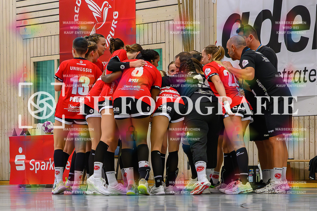 DEU, HSG Freiburg - TG Nuertingen, Handball, 2. Handball-Bundesliga, Saison 2023/2024, 04. Spieltag, Saison 2023/2024, 07.10.2023 | Team HSG Freiburg

DEU, HSG Freiburg - TG Nuertingen, Handball, 2. Handball-Bundesliga, Saison 2023/2024, 04. Spieltag, Saison 2023/2024, 07.10.2023

Foto: Eibner-Pressefoto/Thomas Hess