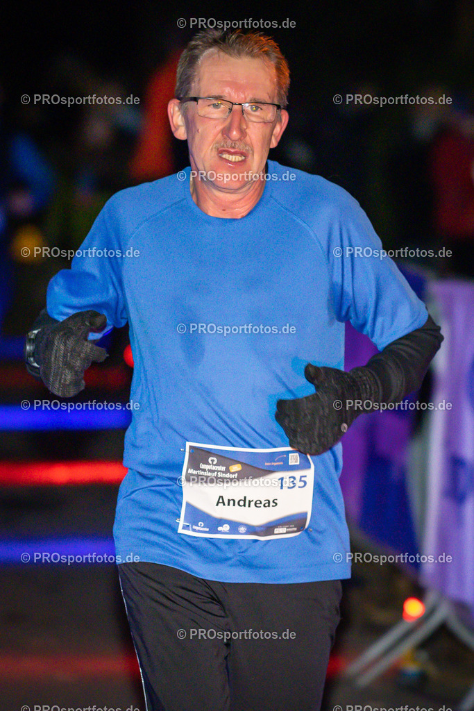 Computacenter Martinslauf Sindorf 2022 in Kerpen-Sindorf, 10.11.2022 | Impressionen vom Computacenter Martinslauf Sindorf 2022 am 10.11.2022 in Kerpen-Sindorf (Nordrhein-Westfalen).