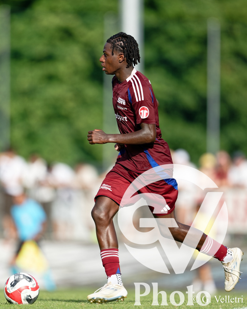 Finale M-19 - Servette FC v FC Basel | during the Finale M-19 game between Servette FC and FC Basel at Stade de Frontenex in Geneve, Switzerland