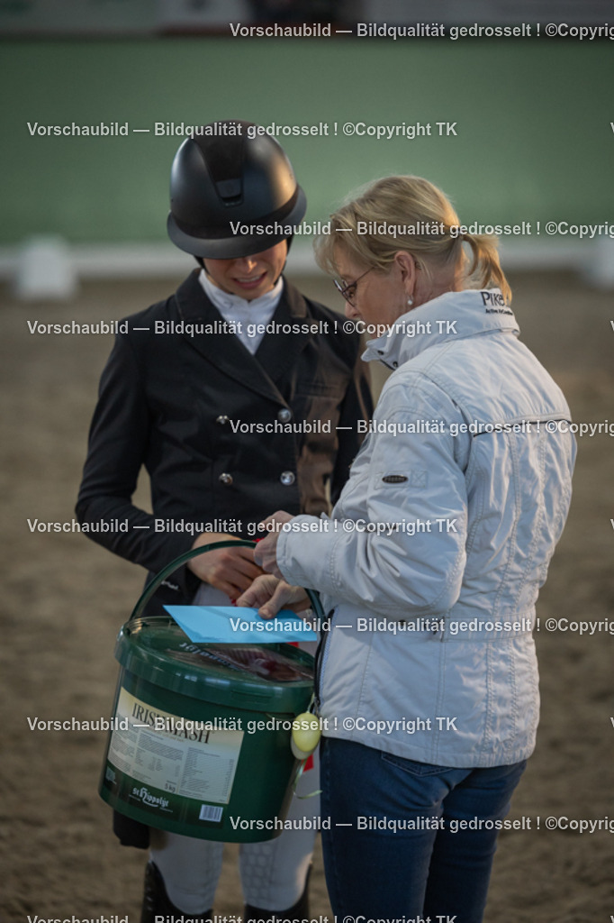 _D5A0960 | Emotionale Pferde- & People-Fotografie rund um Heidelberg, Leimen & Umgebung. Natürliche Fotos von Pferd, Mensch & Familie. Jetzt Termin sichern!