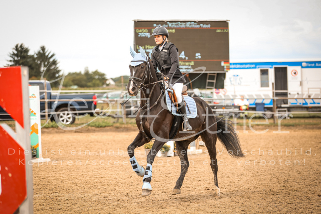 06.SoSpWB00356 | Leoni Ertmer Photography - Realisiert mit Pictrs.com