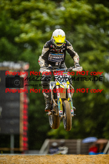 MaZZes_FotoMatrix_230701_2058 | S4