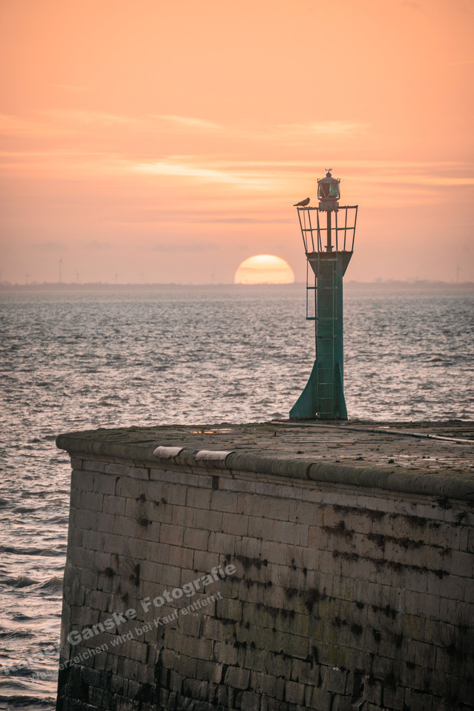 089 Wilhelmshaven Mole - 30-12-2022 -R Ganske.jpg | Rainer Ganske Fotografie, www.RainerGanskeFotografie.de, www.RainerGanskeShop.de - Realisiert mit Pictrs.com