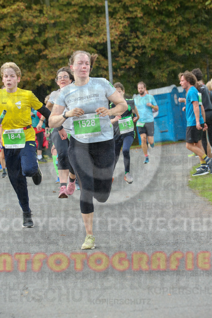 220925_1328_EX1_0952 | Sportfotografie im Rhein-Sieg Kreis, Köln, Bonn, NRW, Rheinland Pfalz, Hessen, etc. Unser Tätigkeitsfeld umfasst den Laufsport vom Volkslauf über den Marathon, Duathlon, Triathon bis zum Ultralauf wie Kölnpfad Ultra oder Schindertrail.