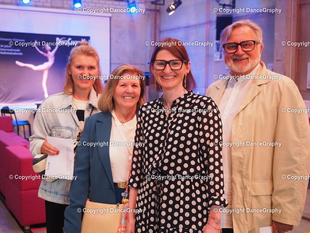 P7261442 | DanceGraphy - Realisiert mit Pictrs.com