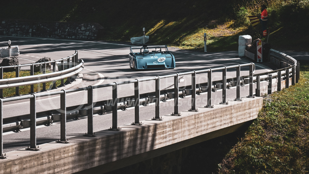 19. Arosa ClassicCar 2023 - 2. September 2023 | 19. Arosa ClassicCar 2023
Arosa, Schweiz
Mauerhofer Daniel aus Schinznach Bad mit der Startnummer 503 in einem Sauber C3, Jahrgang 1973, in der Klasse Competition Formula.
@arosaclassiccar, @arosa.official, #arosaclassiccar, #arosa, #76curves, #classiccar
Bild: Sportfotografie Markus Aeschimann | www.markus-aeschimann.ch - Realisiert mit Pictrs.com