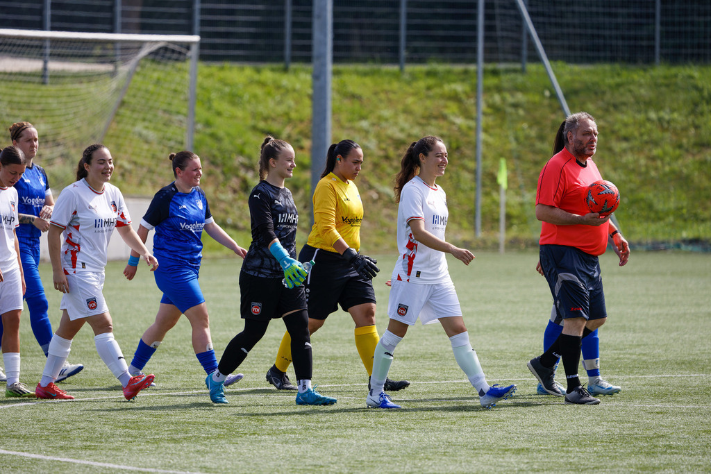 FCHMÜN_250907_6588 | Fotopresso – Sportfotografie in Heidenheim & Umgebung. Professionelle Sportfotografie für unvergessliche Momente. Dynamische Action-Shots, emotionale Szenen & hochwertige Bilder. - Realisiert mit Pictrs.com