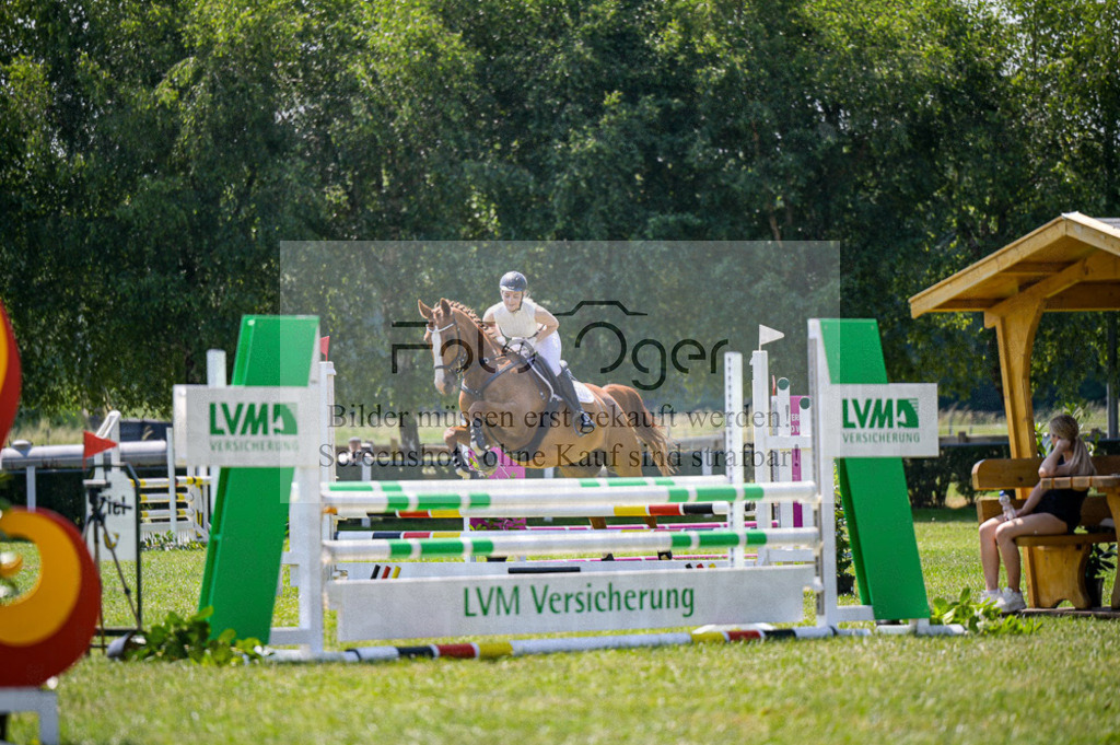 Reitturnier Voxtrup | Entdecke hochwertige Reitturnierfotos von Foto Oger. Professionell, emotional und authentisch – jetzt Lieblingsmomente im Shop bestellen.Deutschlandweite Turnierfotografie. - Realisiert mit Pictrs.com