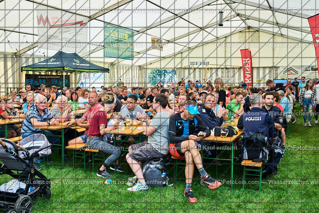 ALP7852_GRANITBEISSER_Siegerehrung_Small | (C)FotoLois.com, Alois Spandl, 28. GRANITBEISSER Mountainbike-Marathon in St. Georgen am Walde, Sa 3. Sept. 2022.