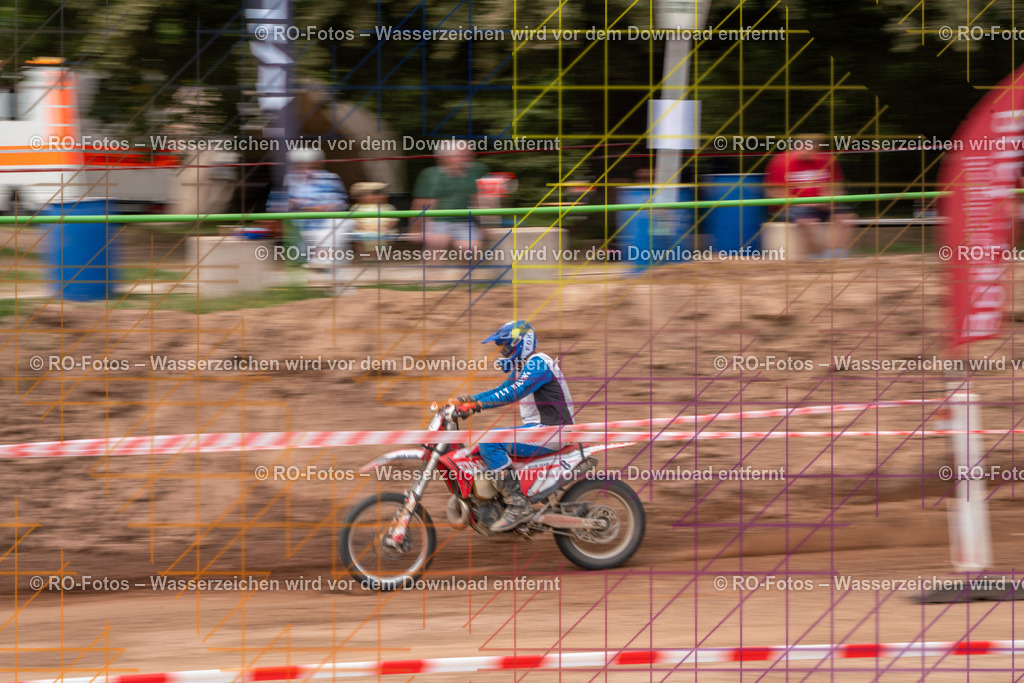 Niederwürzbach 4 Lauf-1816 | Sportfotografie von RO-Fotos: Motorsport, Motocross, Enduro, Laufveranstaltungen und Triathlon. Professionelle Fotos von Sportlern und Events. - Realisiert mit Pictrs.com