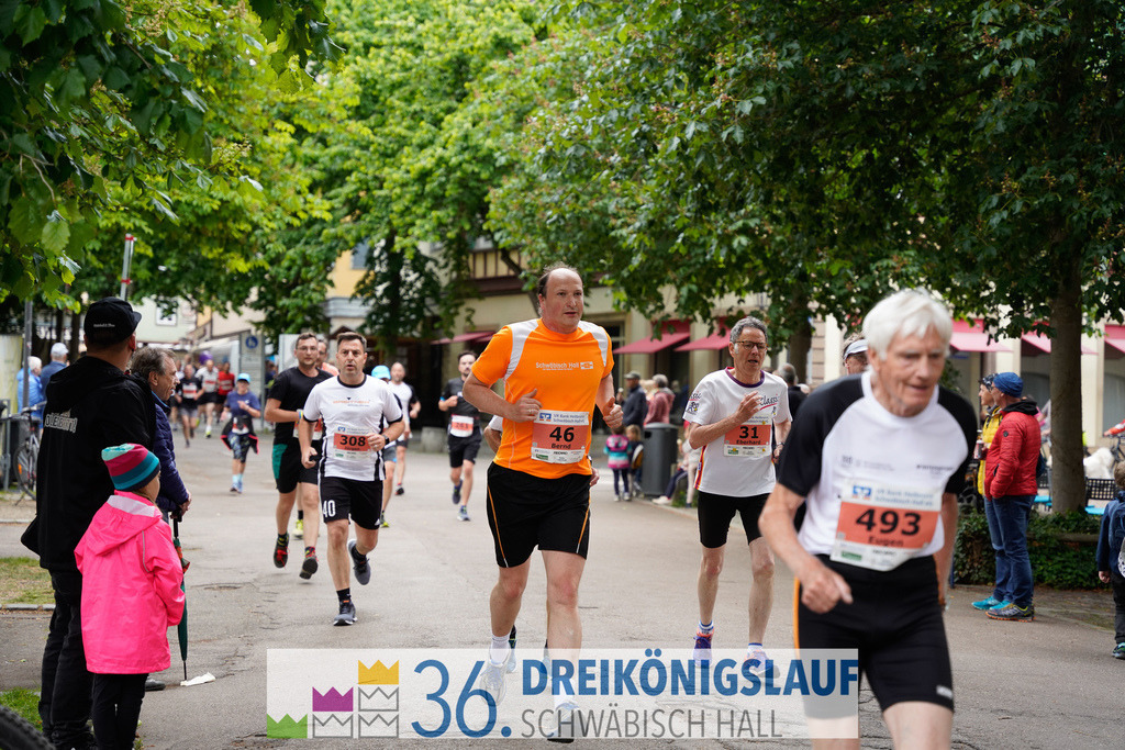 VR Bank Hauptlauf 10km | 3königslauf 2022 VR Bank Hauptlauf - Realisiert mit Pictrs.com