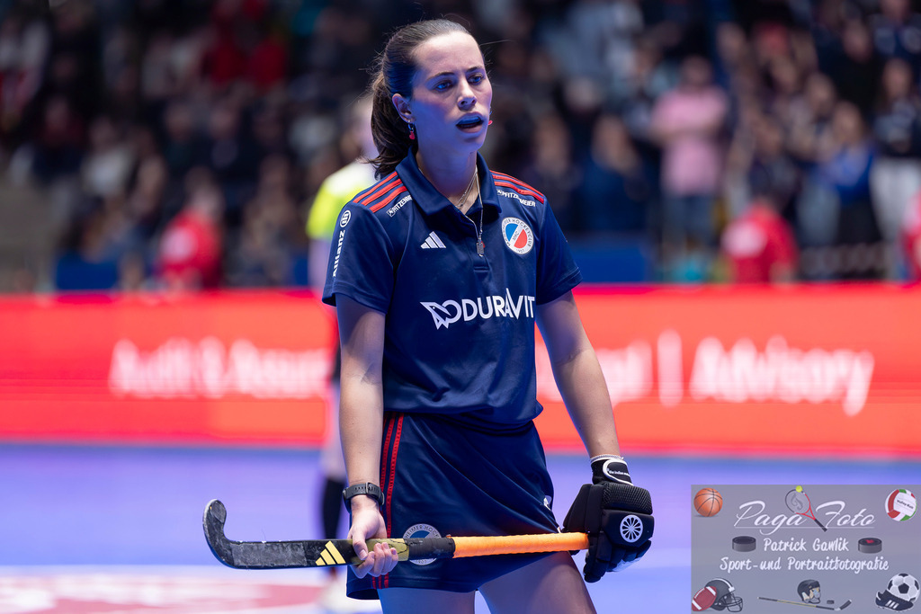 Volvo E.R.B. Final 4 Finale Frauen: Berliner HC - Mannheimer HC, 26.01.2025 | Carolin Seidel (Mannheimer HC #32), Freisteller, Portrait, Porträt, Berliner HC - Mannheimer HC, Frankfurt, Süwag Arena, 26.1.2025 - Realisiert mit Pictrs.com