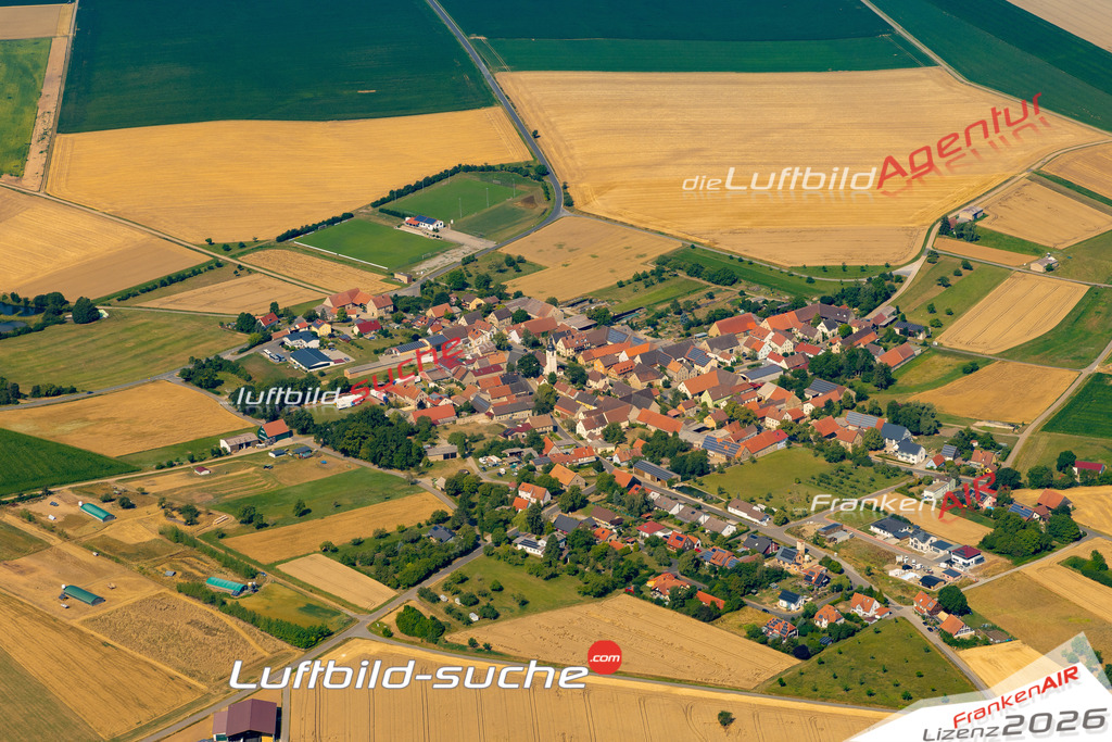 Das Luftbild zeigt : Gülchsheim Hemmersheim - Die Luftaufnahme wurde 2023 vom UL-Flugzeug aus erstellt ( keine Drohne ) - Hochauflösende Luftaufnahme - Für grossformatige Ausdrucke geeignet. Die Geschenkidee !Mit Lizenz und Bildrechte bestellbar