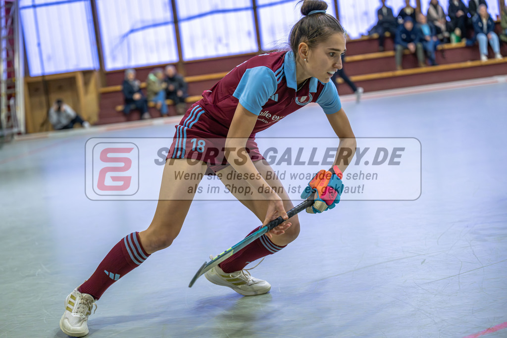 SM_20260110-DZ9_9252 | 1.Bundesliga Hallenhockey  (W) UHC - GTHGC / 7:4 (4:3)