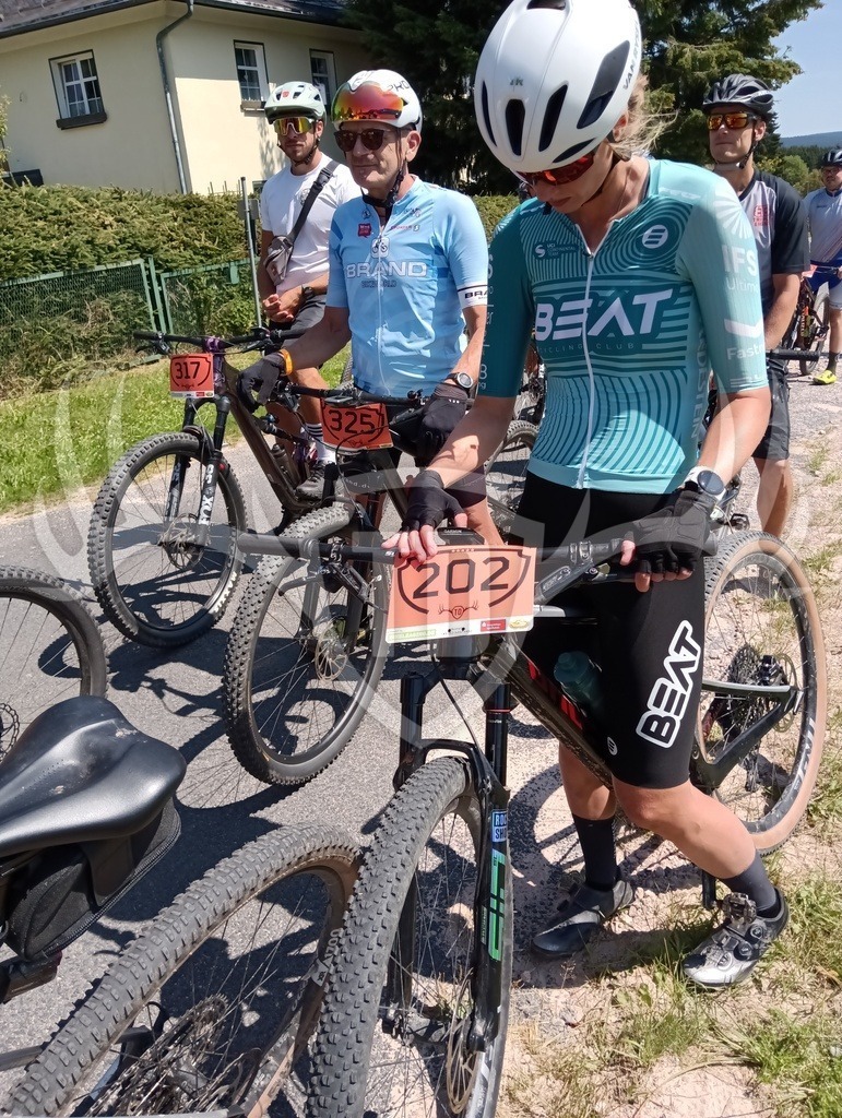 IMG_20260725_122035933 | Fotogalerie der Treibjagd im Dunkelwald - Dein MTB Etappenrennen im Erzgebirge - Realisiert mit Pictrs.com