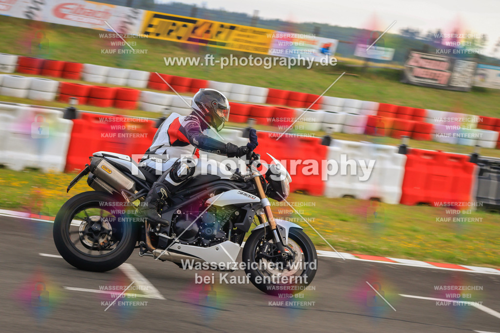 _DSK1850 | Hier findet Ihr Bilder von Touristenfahrten auf der Nürburgring Nordschleife oder von anderen Veranstaltungen die ich besucht habe. Viel Spass beim Durch Schauen 