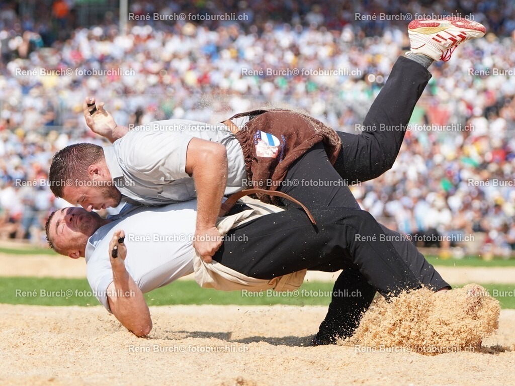 125 | René Burch leidenschaftlicher Fotograf aus Kerns in Obwalden.  Hier finden sie Sport, Landschaft und Natur Fotografie.
 - Realisiert mit Pictrs.com