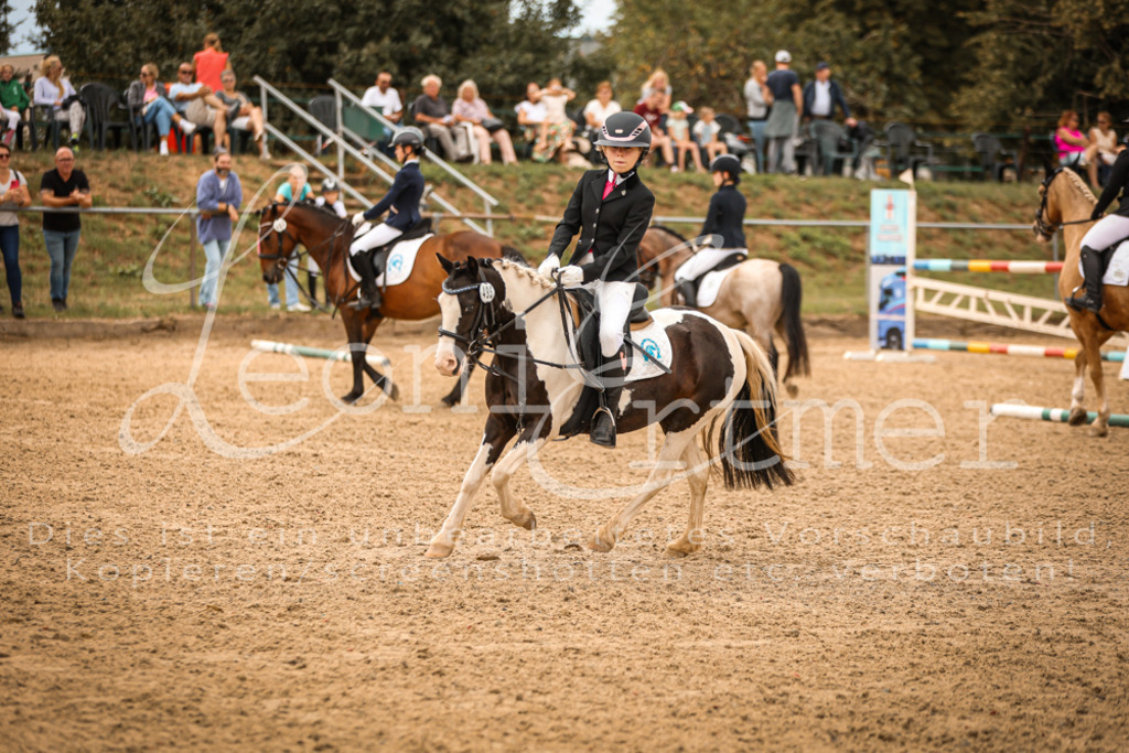 02.SoRWB00271 | Leoni Ertmer Photography - Realisiert mit Pictrs.com