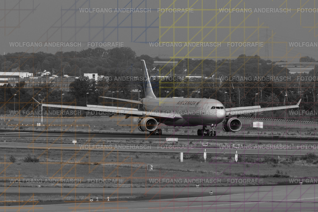 2025613-073116_FRA_07L_R3C_0789 | Am Flughafen Frankfurt am Main treffen Dynamik und Präzision aufeinander: Startende und landende Flugzeuge verschiedenster Airlines, festgehalten in Farbe und Schwarz-Weiß. Von kraftvollen Silhouetten bis zur majestätischen Erscheinung der Königin der Lüfte – zeitlose Momente moderner Luftfahrt. - Realisiert mit Pictrs.com