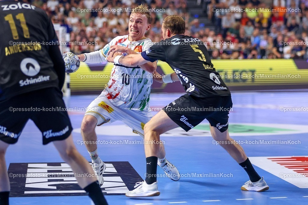 KoeEHF15062502010 | 15.06.2025, Handball, Finale TruckScout24 EHF FINAL4, LANXESS arena Köln, Füchse Berlin - SC Magdeburg: Gisli Kristjansson (Magdeburg #10) Max Darj  (Fuechse Berlin #05) 