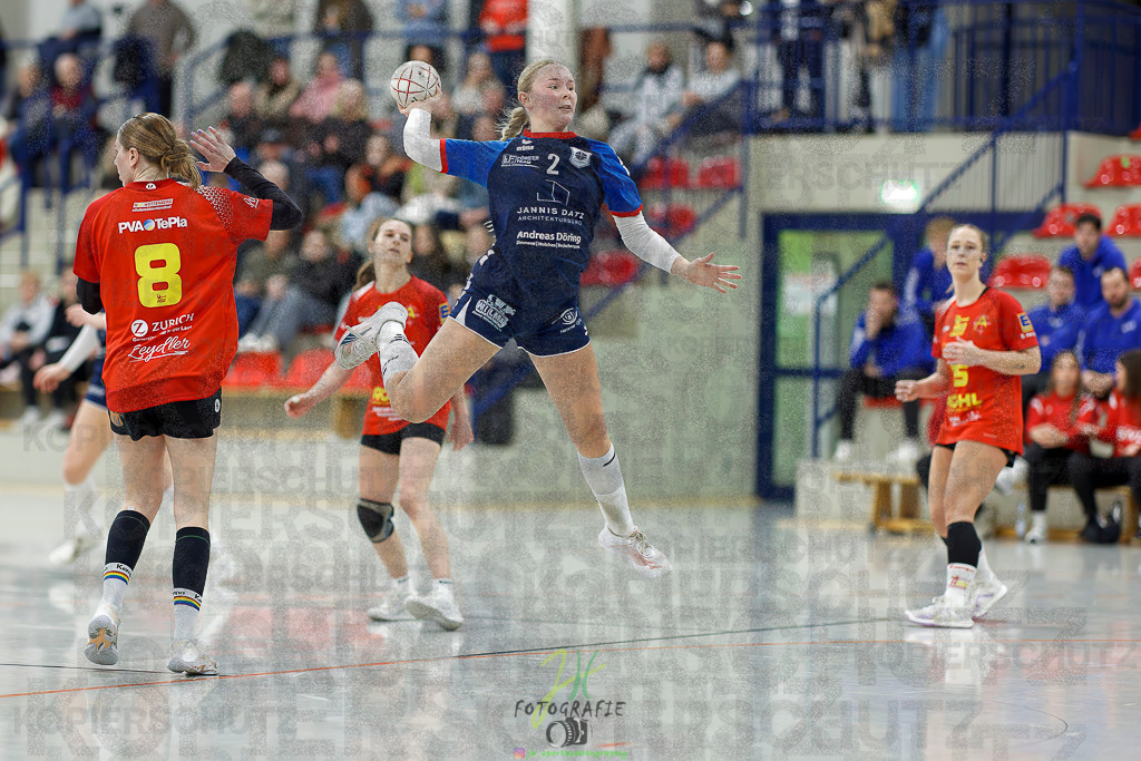 Frauen Regionalliga (HHV); HSG Wettenberg - TV Hüttenberg | Frauen Regionalliga (HHV); HSG Wettenberg - TV Hüttenberg am 06.12.2025 in Launsbach (Wettenberg) (Halle GS Launsbach (Wettenberg))Photo © 2025 - Jörg Heinrich - Realisiert mit Pictrs.com