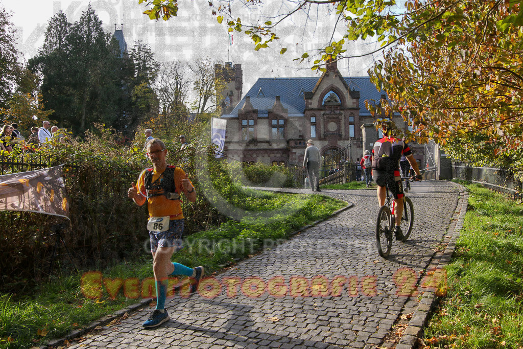 221030_1232_EV8_6369 | Sportfotografie im Rhein-Sieg Kreis, Köln, Bonn, NRW, Rheinland Pfalz, Hessen, etc. Unser Tätigkeitsfeld umfasst den Laufsport vom Volkslauf über den Marathon, Duathlon, Triathon bis zum Ultralauf wie Kölnpfad Ultra oder Schindertrail.