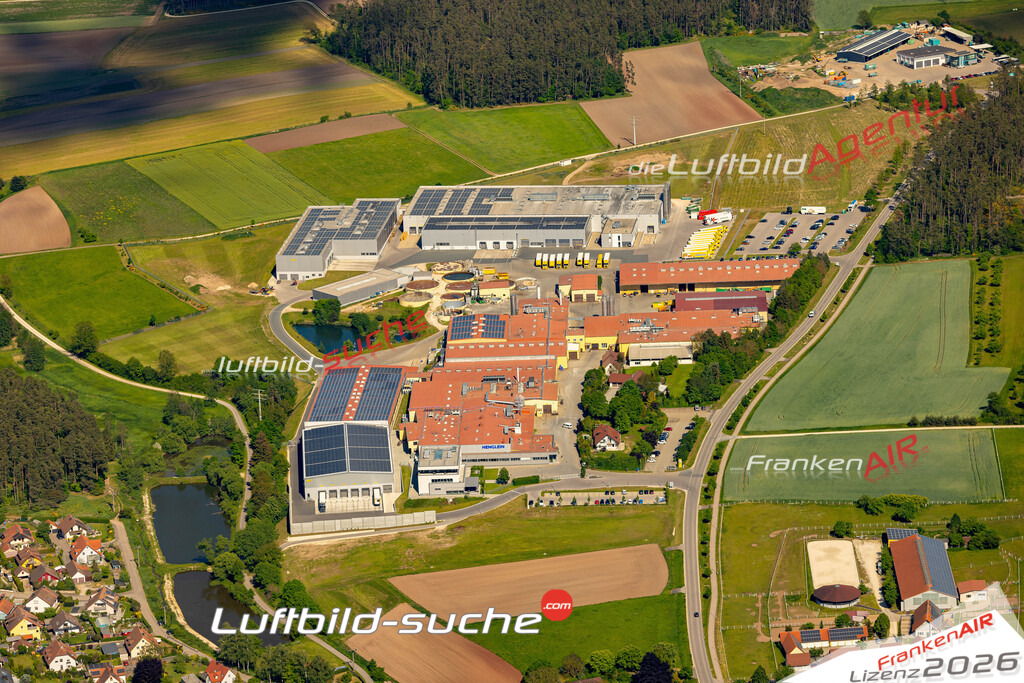 Das Luftbild zeigt : Wassermungenau Abenberg - Die Luftaufnahme wurde 2024 vom UL-Flugzeug aus erstellt ( keine Drohne ) - Hochauflösende Luftaufnahme - Für grossformatige Ausdrucke geeignet. Die Geschenkidee !Mit Lizenz und Bildrechte bestellbar
