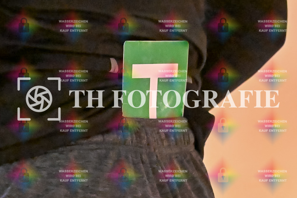 GER, SG Maulburg/Steinen - HB Kinzigtal, Handball, Suedbadenliga, 22. Spieltag, Saison 2023/2024, 27.04.2024 | Time-Karte in der Hose hinten. Stockphoto

GER, SG Maulburg/Steinen - HB Kinzigtal, Handball, Suedbadenliga, 22. Spieltag, Saison 2023/2024, 27.04.2024

Foto: TH Fotografie/Thomas Hess