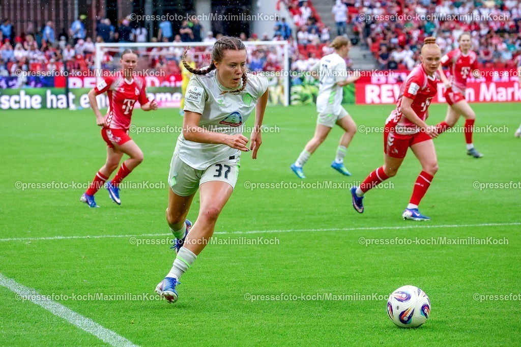 xsscx02052601107 | 02.05.2026, xsscx, Frauen Fussball, 1. FC Köln - Werder Bremen, 1. Fussball Bundesliga, 24. Spieltag, RheinEnergie-Stadion, Saison 2025 2026 Mara Alber (Werder Bremen #37) DFB regulations prohibit any use of photographs as image sequences and or quasi-video. Photo: xSandraxScherningxPressefotoKochx