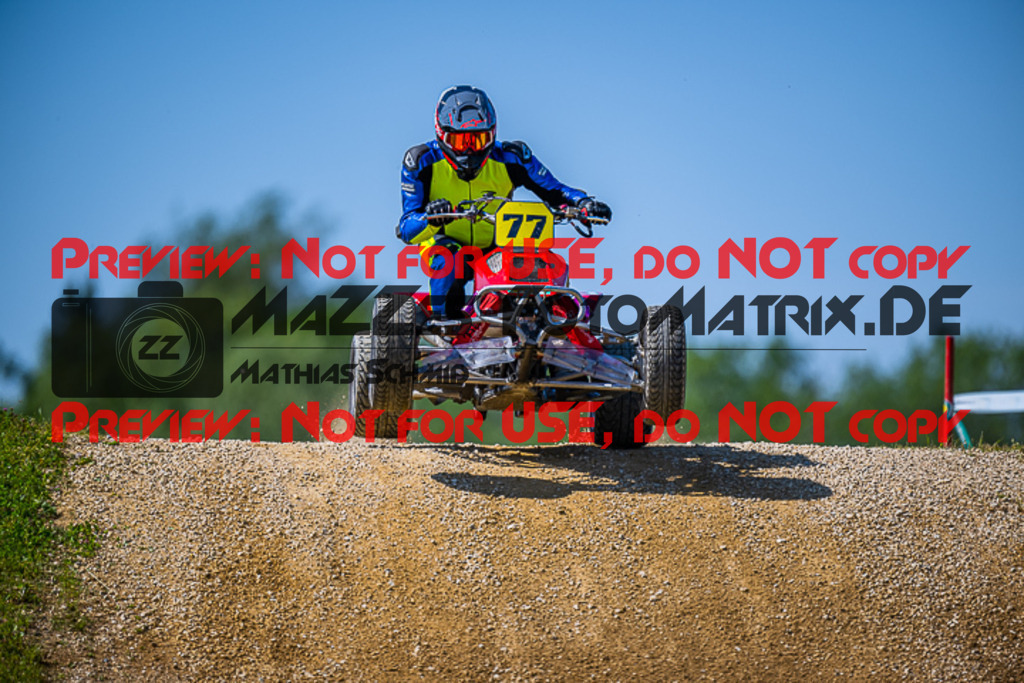 MaZZes_FotoMatrix_230527_3775 | QUAD