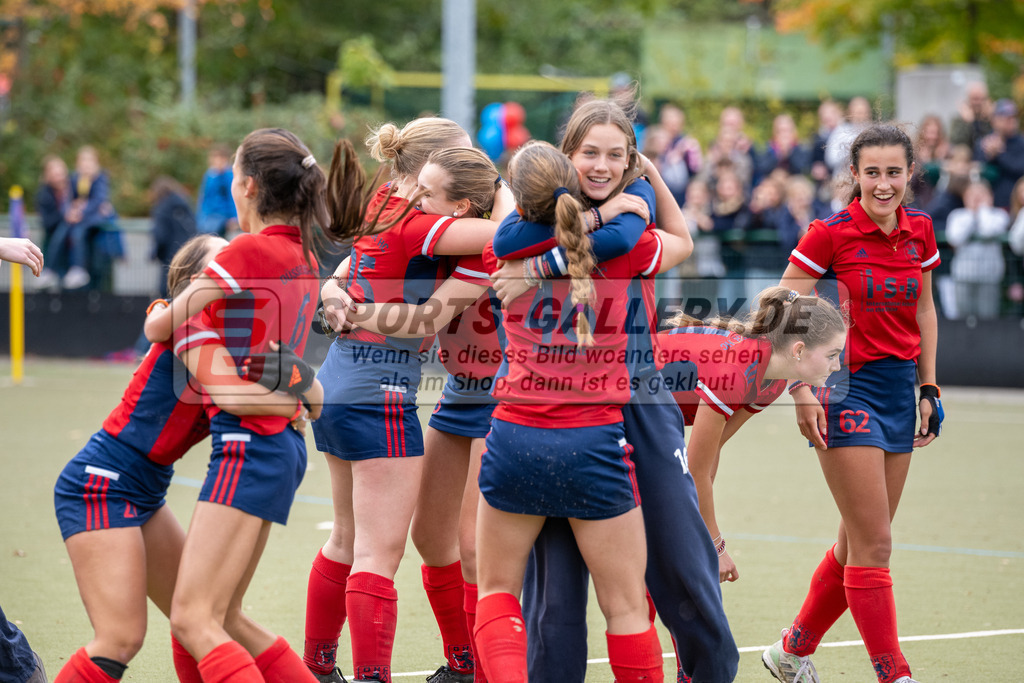 SFE_20231022_0172 | Deutsche Meisterschaft Weibliche U16 Finale Uhlenhorst Mülheim - Düsseldorfer HC am 22.10.2023 in Köln (Düsseldorfer Hockeyclub 1905 e.V.), Photo: Stephan Fehrmann 2023 (Sports-Gallery)