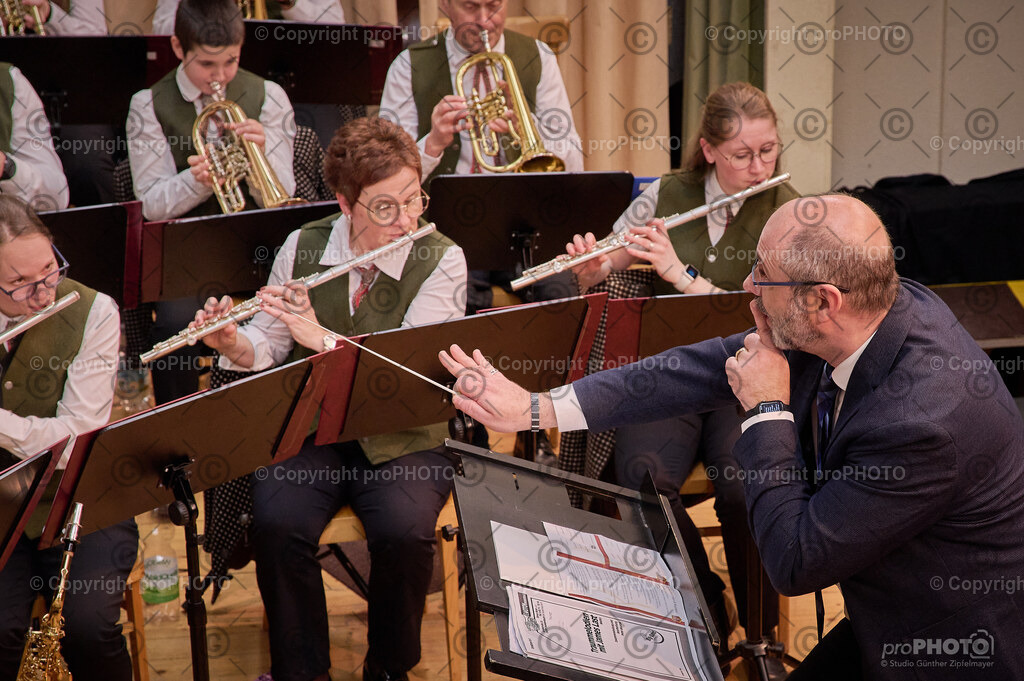 101_202601_MVS-Neujahrskonzert_NZ6_2273 | proPHOTO - Realisiert mit Pictrs.com